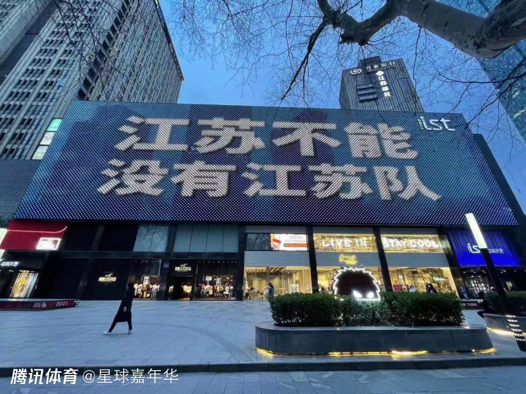 里夫斯表示，影片并不会讲述;起源故事